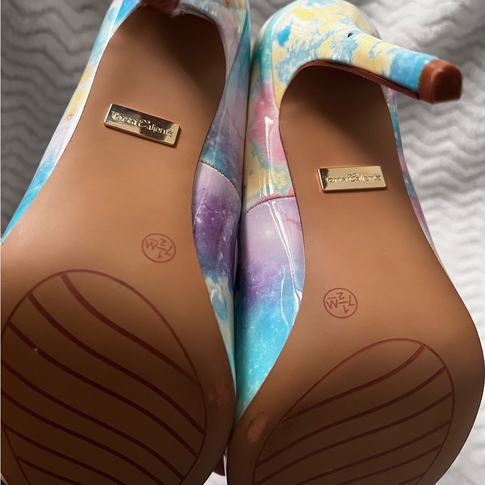 NWOT Torte Caliente Women’s Heels, 7.5 - Picture 5 of 5
